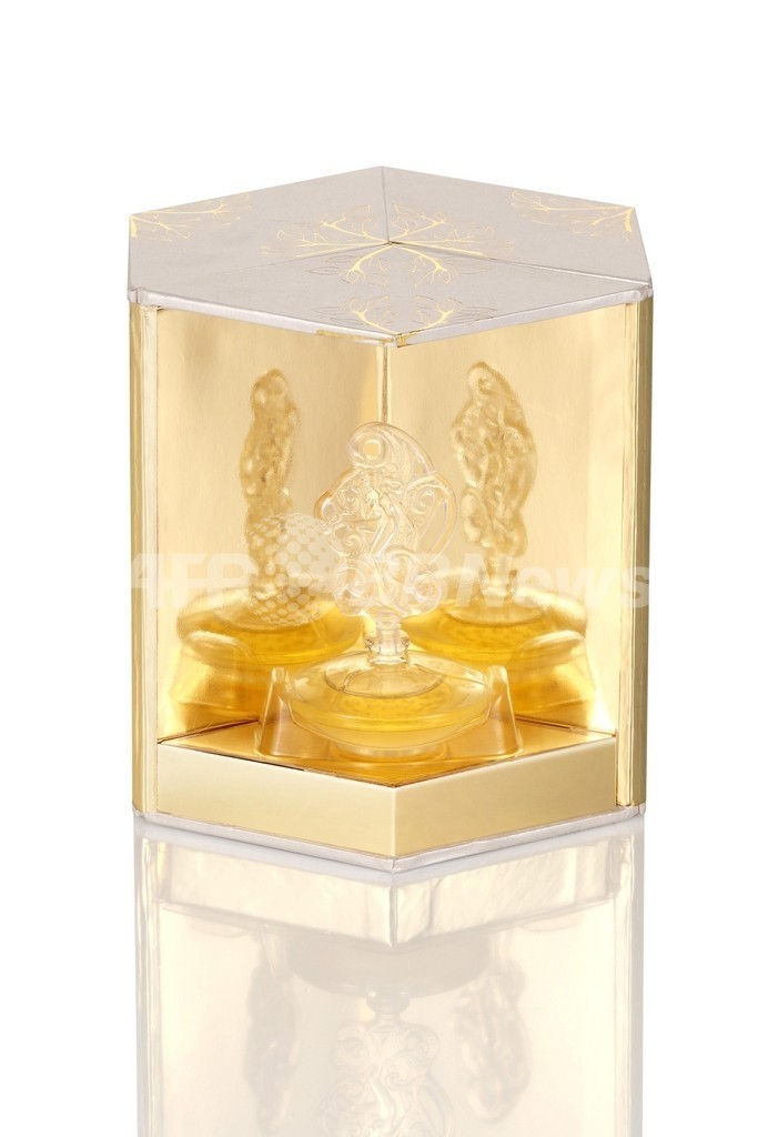 芸術的な「ラリック」の香水、ミニチュアサイズのセットが登場