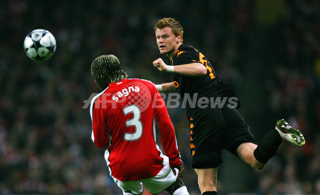 アーセナル ファン・ペルシーの得点でローマに先勝 写真29枚