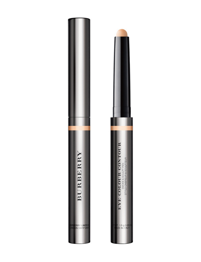 「バーバリー」立体的目もとを叶えるペンシルアイカラー