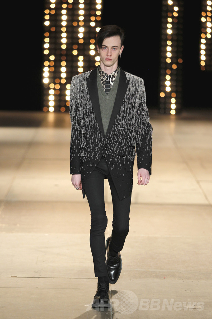 15SS コレクション使用 サンローランパリ ベロア ショート丈