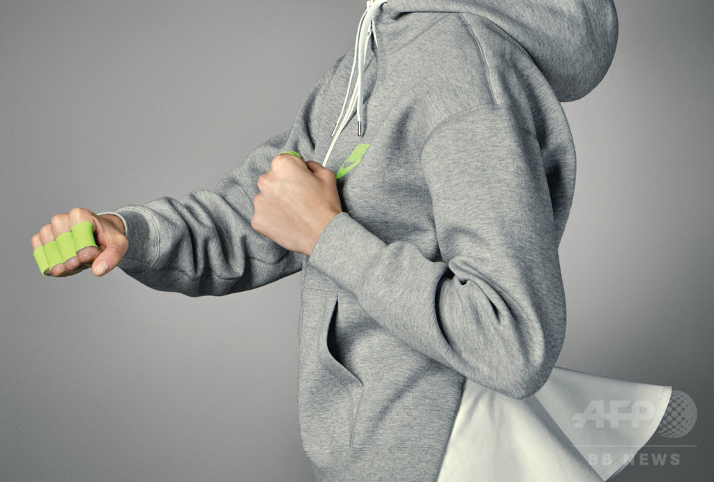 「NikeLab x sacai」フルラインナップ公開、発売は25日