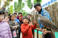山東省の日照海洋公園野生動物救助ステーションでの宣伝活動（2019年3月3日撮影、資料写真）。(c)CNS/李拾歓