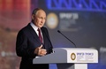 ロシア・サンクトペテルブルクで開催されたサンクトペテルブルク国際経済フォーラムで演説するウラジーミル・プーチン大統領（2023年6月16日撮影）。(c)Ramil SITDIKOV / SPUTNIK / AFP
