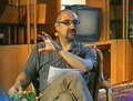 2007年7月16日、イランのIRNNテレビの番組で語るキアン・タジバクシュ（Kian Tajbakhsh）氏。(c)AFP/DSK