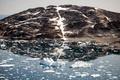 グリーンランド南東部の氷河（2019年8月17日撮影、資料写真）。(c)Jonathan NACKSTRAND / AFP