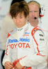 09F1第15戦日本GP（%%Japanese Grand Prix 2009%%）。体調を崩したティモ・グロック（%%Timo Glock%%）に代わってフリー走行に臨んだトヨタ（%%Toyota%%）の小林可夢偉（%%Kamui Kobayashi%%）。（2009年10月2日撮影）(c)AFP/TOSHIFUMI KITAMURA