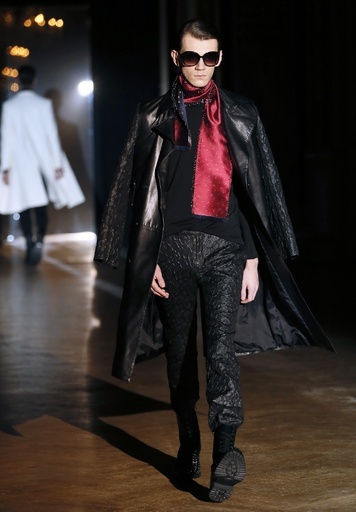 ＜14/15年秋冬パリ・メンズコレクション＞リンシュウ