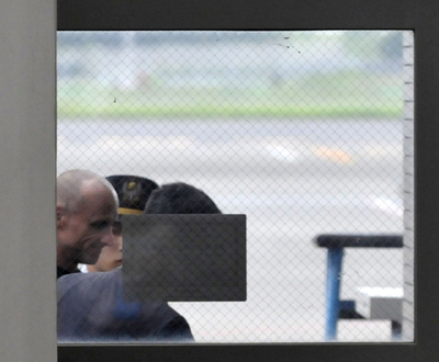 強制送還のシー・シェパード元船長、「反捕鯨活動は続ける」