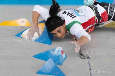 ビジャブ非着用のイラン女子選手が国外へ 家族が公表