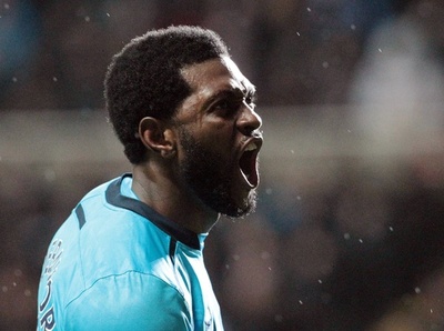 トッテナムがニューカッスル下す、アデバヨール2得点