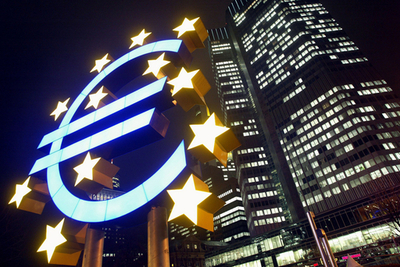 ECB、政策金利据え置き、経済成長見通しは修正