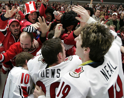 ＜アイスホッケー 世界U-20選手権大会＞カナダ ロシアを降し優勝を果たす - スウェーデン