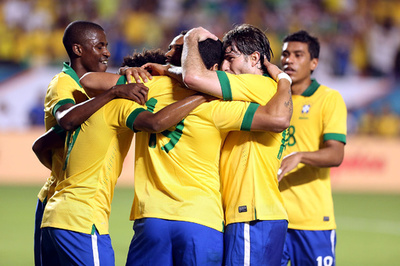 ブラジルがW杯出場国ホンジュラスに圧勝、サッカー国際親善試合