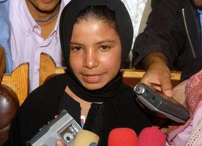 強制的に結婚させられたイエメンの12歳少女、出産で死亡