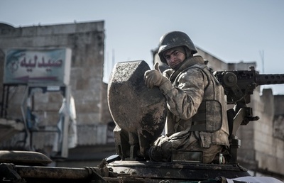 トルコ軍、IS包囲下のシリア内飛び地から霊廟警備の兵士を救出