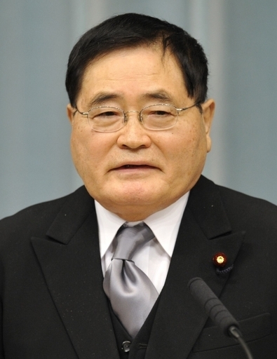 亀井氏、閣僚辞任へ 「郵政先送り」で