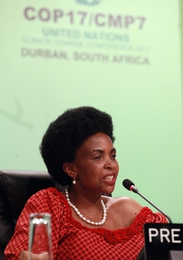 COP17、新枠組み2020年開始で合意