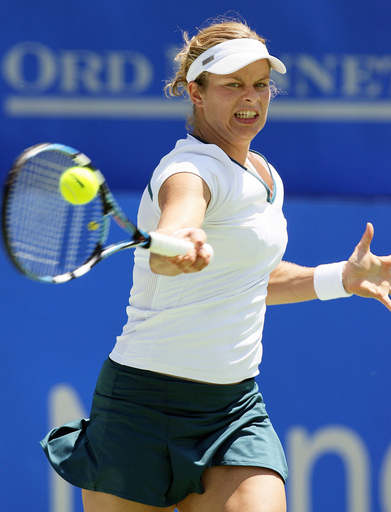 ＜テニス メディバンク国際2007＞クライシュテルス ピアーに快勝し準決勝進出 - オーストラリア