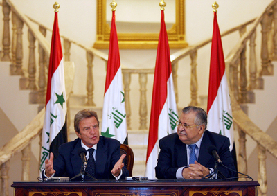 仏外相「イラク安定化に向けた支援の用意ある」