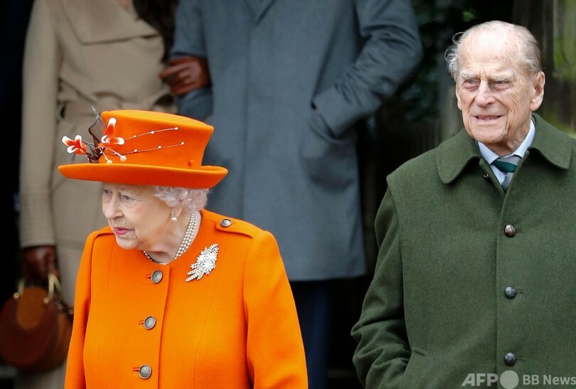 エリザベス英女王、クリスマスを家族と過ごさず コロナ禍で