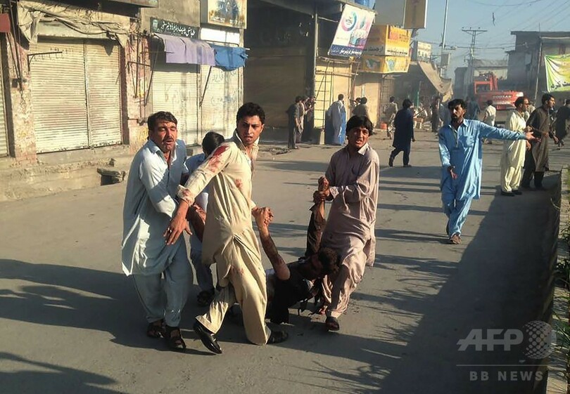 1日に3都市で爆弾・銃撃事件、計54人死亡 パキスタン