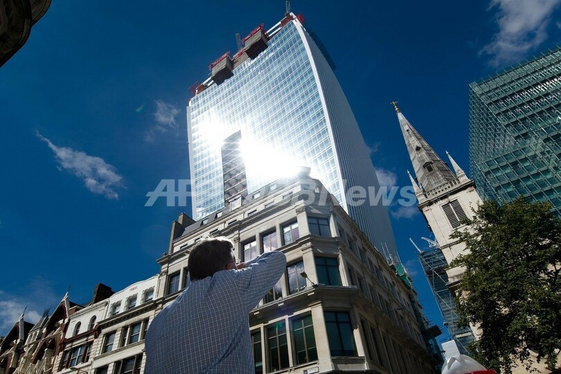 高層ビルの反射光で車が溶ける 開発業者が調査開始 ロンドン 写真9枚 国際ニュース Afpbb News