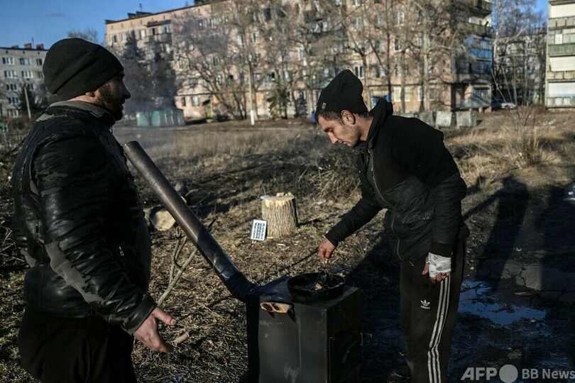ウクライナ、バフムート防衛強化へ 一部部隊は撤退開始か