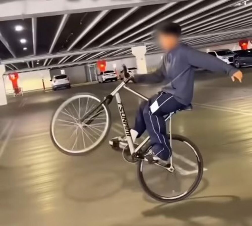 ブレーキなしで時速80キロ…韓国で流行「ピストバイク」の危険な実態