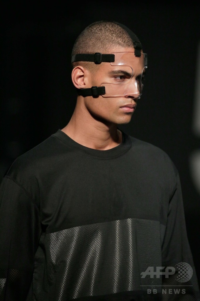 Alexander Wang × H＆M、ニューヨークで発売記念イベント開催