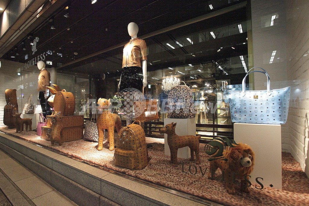 ラブレス＆ギルドプライム、12年春夏より「MCM」本格展開スタート
