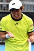 全豪オープンテニス、男子シングルス1回戦。試合に臨む西岡良仁（2022年1月17日撮影）。(c)Paul Crock / AFP