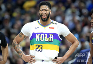 デイビスがレイカーズへ大型トレード移籍、レブロンと強力タッグ 米