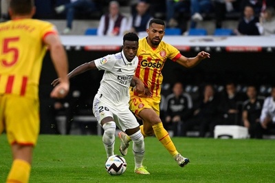 レアルがホームでドロー、2位バルサと勝ち点1差に