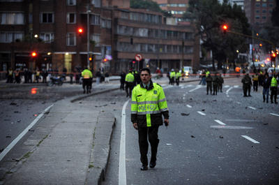 コロンビア首都で車爆弾が爆発、7人負傷
