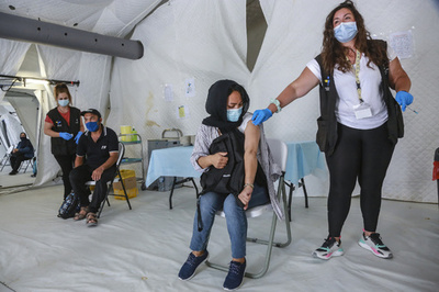 ワクチン接種完了者がコロナに感染して死亡、ギリシャ初