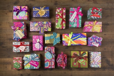 「ラッシュ」クリスマス第1弾、風呂敷で包むエシカルなKnot Wrapギフトも登場