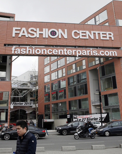 パリ郊外を欧州最大の繊維街に変えた中国系移民たち