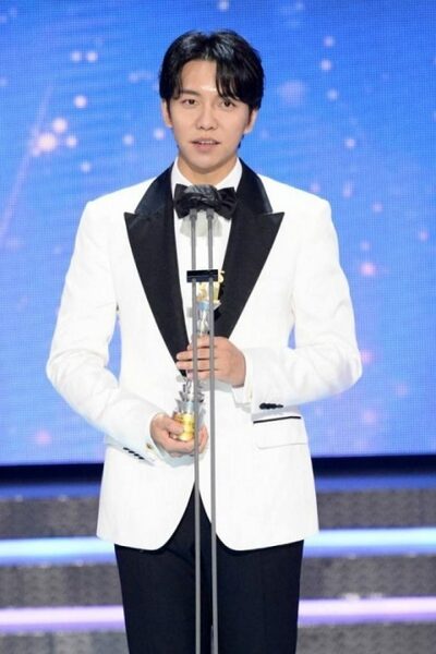 イ・スンギ、イ・ダインとの熱愛について言及 – KOREA WAVE