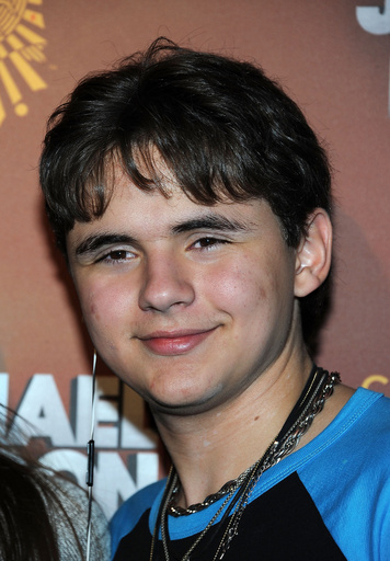 マイケル・ジャクソン長男、芸能記者としてデビュー