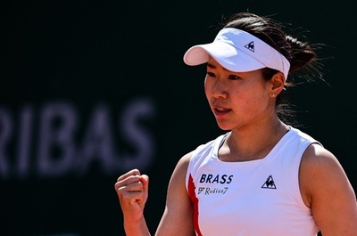 日比野が全仏OP初戦突破 セルビア選手にストレート勝ち