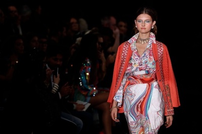 「マニッシュ・アローラ」18年春夏