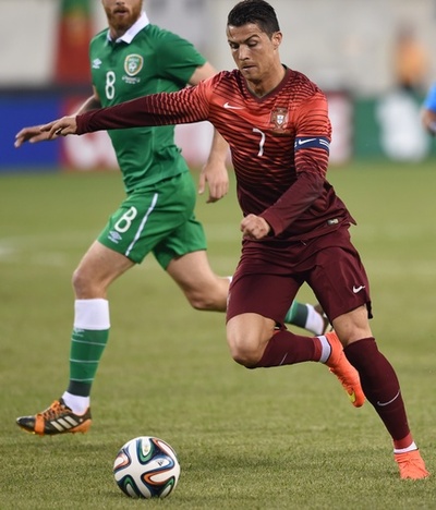 ポルトガルがアイルランドに大勝、ロナウドも出場
