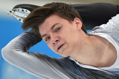 地元の17歳ピトキーエフが男子SP首位、ロシア杯