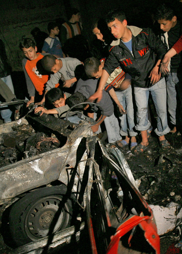 イスラエル軍、ヨルダン川西岸で17歳少女を射殺 - パレスチナ自治区