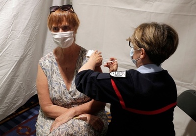 世界のコロナワクチン接種回数、10億回突破 インドなどで感染拡大