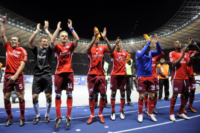 ハンブルガー ヘルタ・ベルリンに快勝するも首位奪取ならず