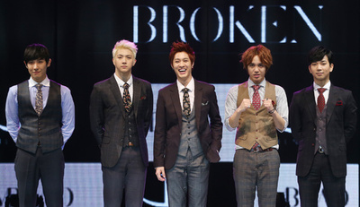 MBLAQ、ミニアルバムの発売記念イベントを開催