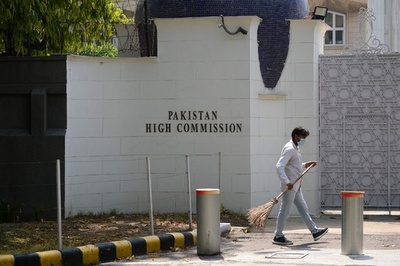 インド、パキスタン外交官ら強制送還 スパイ行為理由に