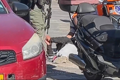 イスラエル警察が記者を暴行 米国「深く憂慮」