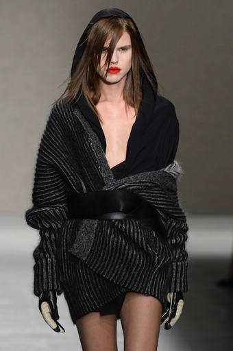 ＜14/15年秋冬パリコレクション＞A.F.ヴァンデヴォースト